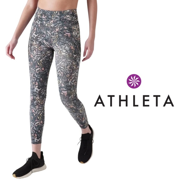 Athleta Pants - Athleta Ultimate Stash 7/8 Tight - Kinetic Abstract Multi - Size XS